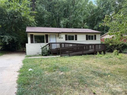 4718 Woodstone Drive sold home in Derita Woods, Charlotte, NC