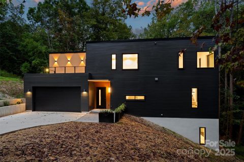 801 Autumnwood Lane sold home in Autumnwood, Charlotte, NC