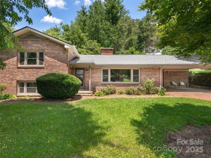 72 Georgia Avenue sold home in Grimball Park, Waynesville, NC
