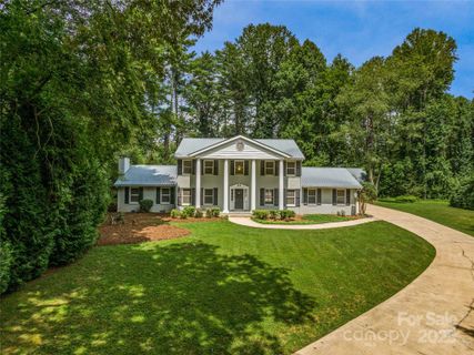399 Evergreen Street sold home in Illahee Hills, Brevard, NC