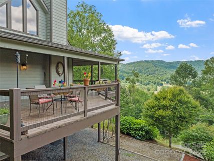 272 Appaloosa Trail sold home in Riverwalk, Burnsville, NC