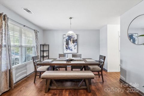 1848 Greenbrook Trail