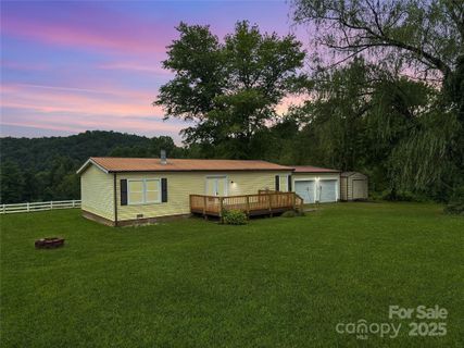 253 Hidden Acres Drive sold home in Hidden Acres, Marion, NC
