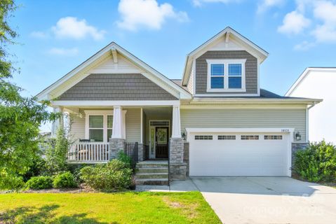 10131 Castlebrooke Drive