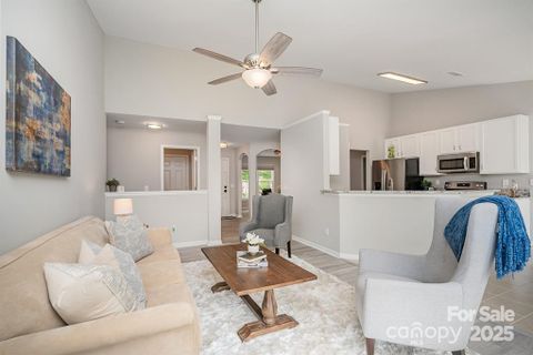 129 Bosburg Drive sold home in Winborne, Mooresville, NC