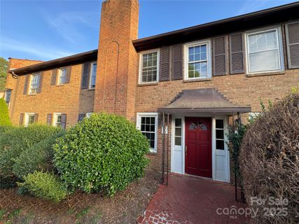 921 Nottingham Drive sold home in Sherwood, Gastonia, NC