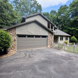 2 Pleasant Hill Drive