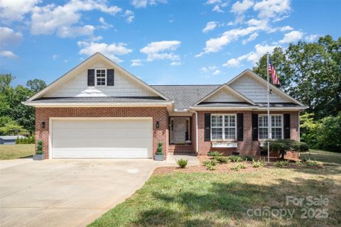520 Rhodes Avenue sold home in Linwood, Kings Mountain, NC