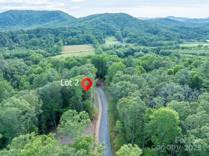 102 Reserve Way sold home in 1901 Reserve, Hendersonville, NC