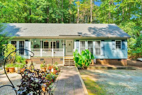 1485 Forest Ridge Drive sold home in Forest Ridge, Stanley, NC