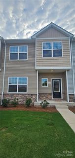 1838 Rhyne Elementary Drive pending home in Rhyne Court, Gastonia, NC