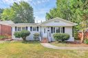 3915 Crestridge Drive sold home in Charlotte, SC