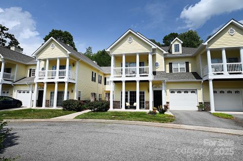 1384 21st Avenue sold home in 21 Vendue, Hickory, NC