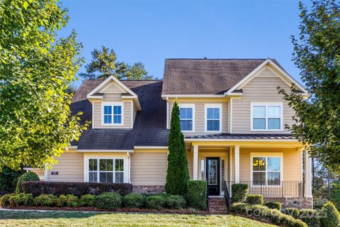 273 Monteray Oaks Circle sold home in The Forest At Fort Mill, Fort Mill, SC