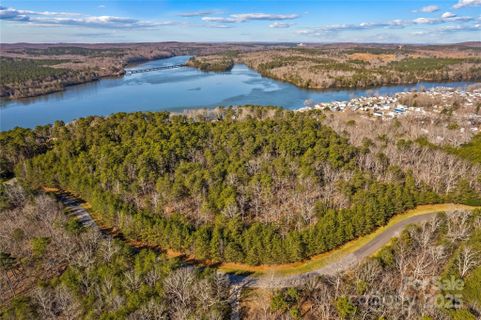 642 Whisper Lake Drive active home in Heron Bay, New London, NC