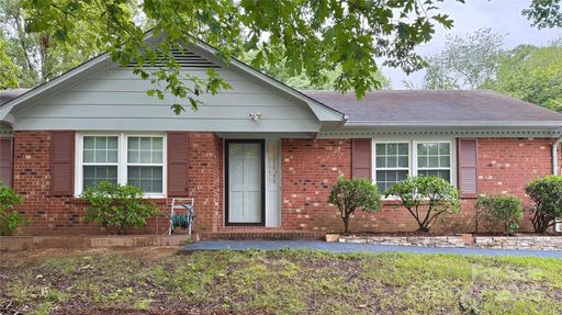 915 Eaglewood Avenue sold home in Parkview East, Charlotte, NC