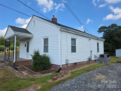 906 Linwood Road sold home in Linwood Park, Gastonia, NC