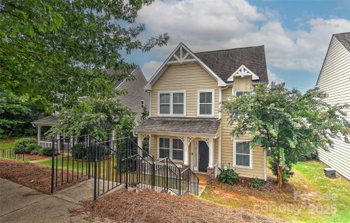 10137 Sam Meeks Road sold home in Parkway Crossing, Pineville, NC