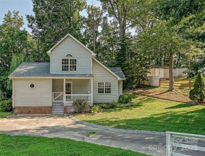7705 Red Robin Trail