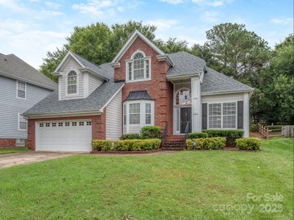 6221 Caslon Court