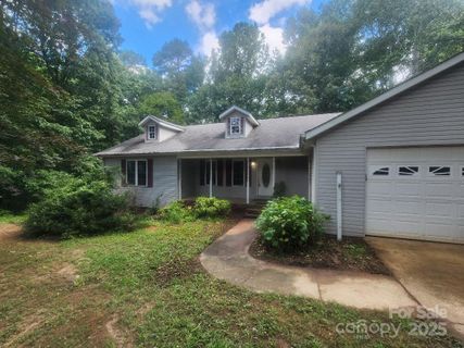 114 N Lynn Hollow Drive sold home in Three Oaks, Statesville, NC