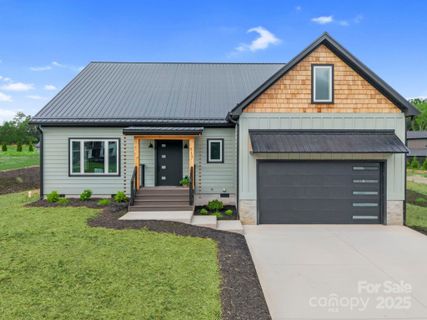 117 Scott Meadows Drive sold home in Chambers Trace, Asheville, NC