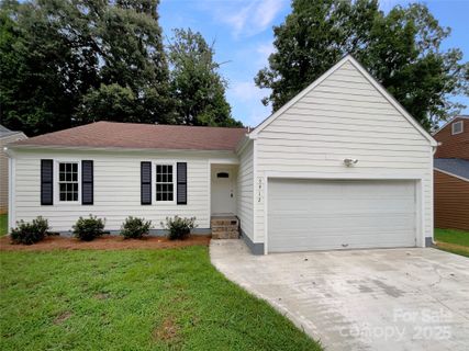 5912 Black Bear Court sold home in Running Deer, Charlotte, NC