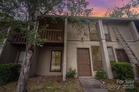 7925 Charter Oak Lane