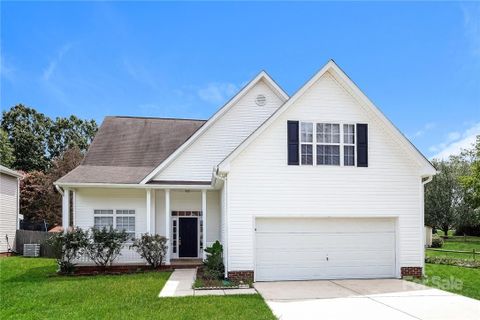 2785 Ramble Wood Court sold home in Carnegie Estates, Rock Hill, SC