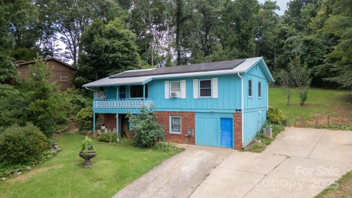 43 Evelake Drive