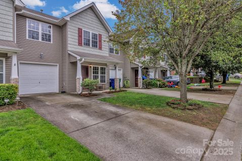 4 Lilac Fields Way sold home in Village At Bradley Branch, Arden, NC