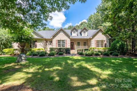 426 Pearl Bay Drive
