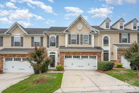209 Chartwell Lane sold home in Lake Shore, Tega Cay, SC