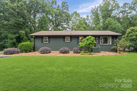 119 Meadowbrook Lane sold home in Twin Oaks, Davidson, NC