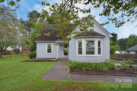 809 Walker Street sold home in Shady Brook, Kannapolis, NC