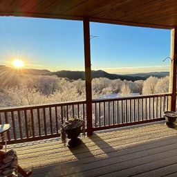 180 Windy Knoll
