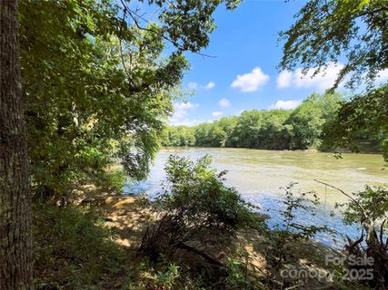 Lot 3b Broad River Highlands Drive active home in Broad River Highlands, Mooresboro, NC