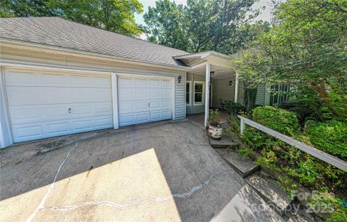 Previously sold for $315,000