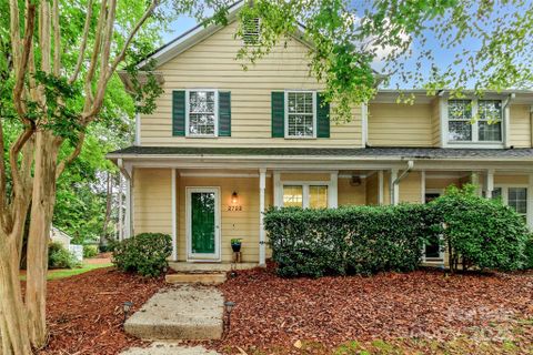 2722 Tiergarten Lane sold home in Hamlin Park, Charlotte, NC