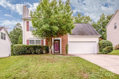 12319 Dixie Ann Drive sold home in Withrow Downs, Charlotte, NC