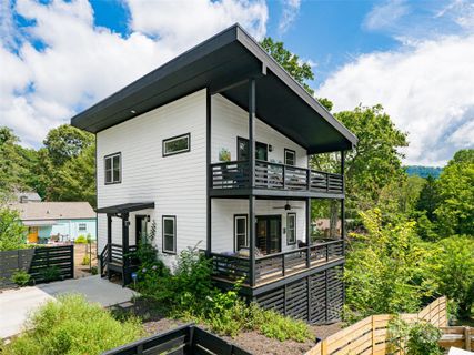 Homes in Jackson Park, Asheville