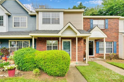 3604 Huyton Court
