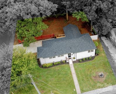 3501 Eastway Drive
