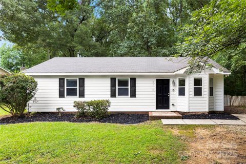 2713 Faircroft Way sold home in Sandalwood, Monroe, NC