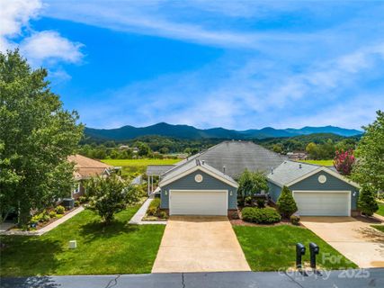 12a Heather Way sold home in Brigadoon, Candler, NC