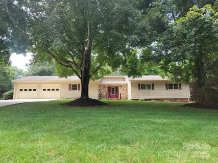 3719 Falling Creek Road sold home in Falling Creek, Hickory, NC