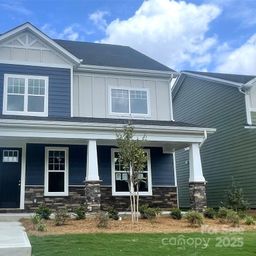 10940 Dogwood Lane
