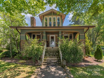 213 Chapel Drive sold home in Lake Junaluska Assembly, Lake Junaluska, NC