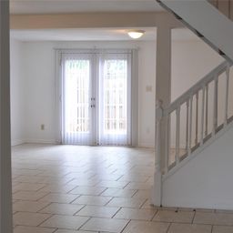 9626 C Vinca Circle