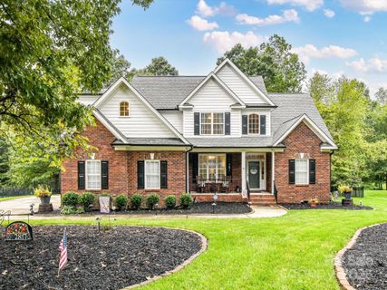 2817 Pulaski Drive sold home in Savannah Way, Monroe, NC